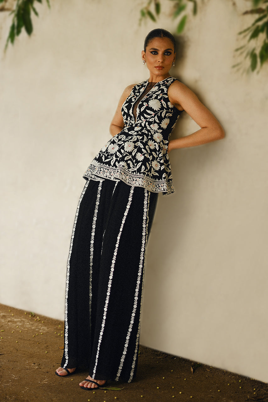 Sania Maskatiya | Fall Festive Shimmer | Noir