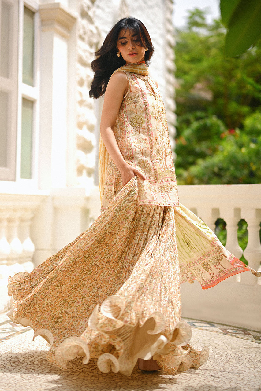 Sania Maskatiya | Fall Festive Glimmer |Nishka