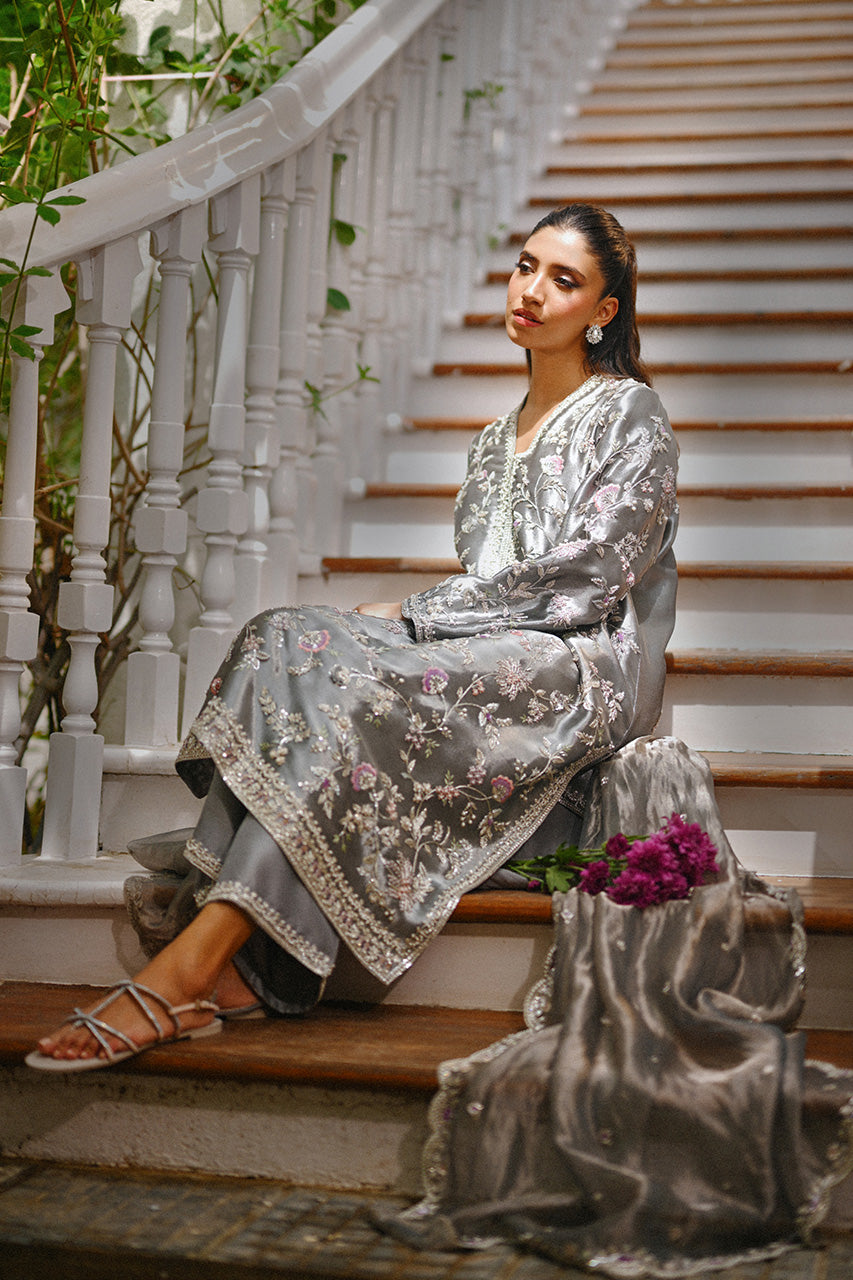 Sania Maskatiya | Fall Festive Shimmer | Gaia