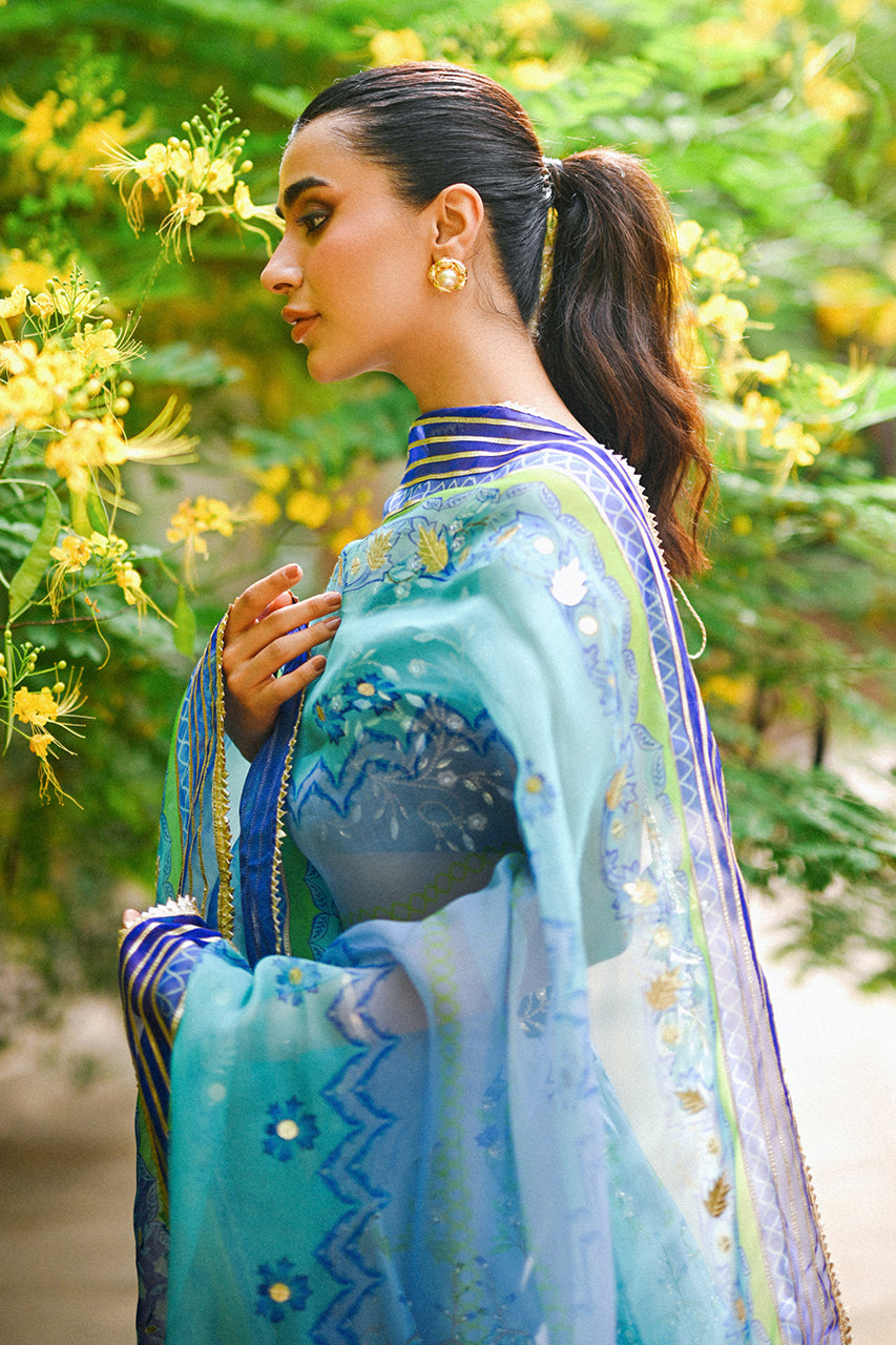 Sania Maskatiya | Fall Festive Glimmer | Jade