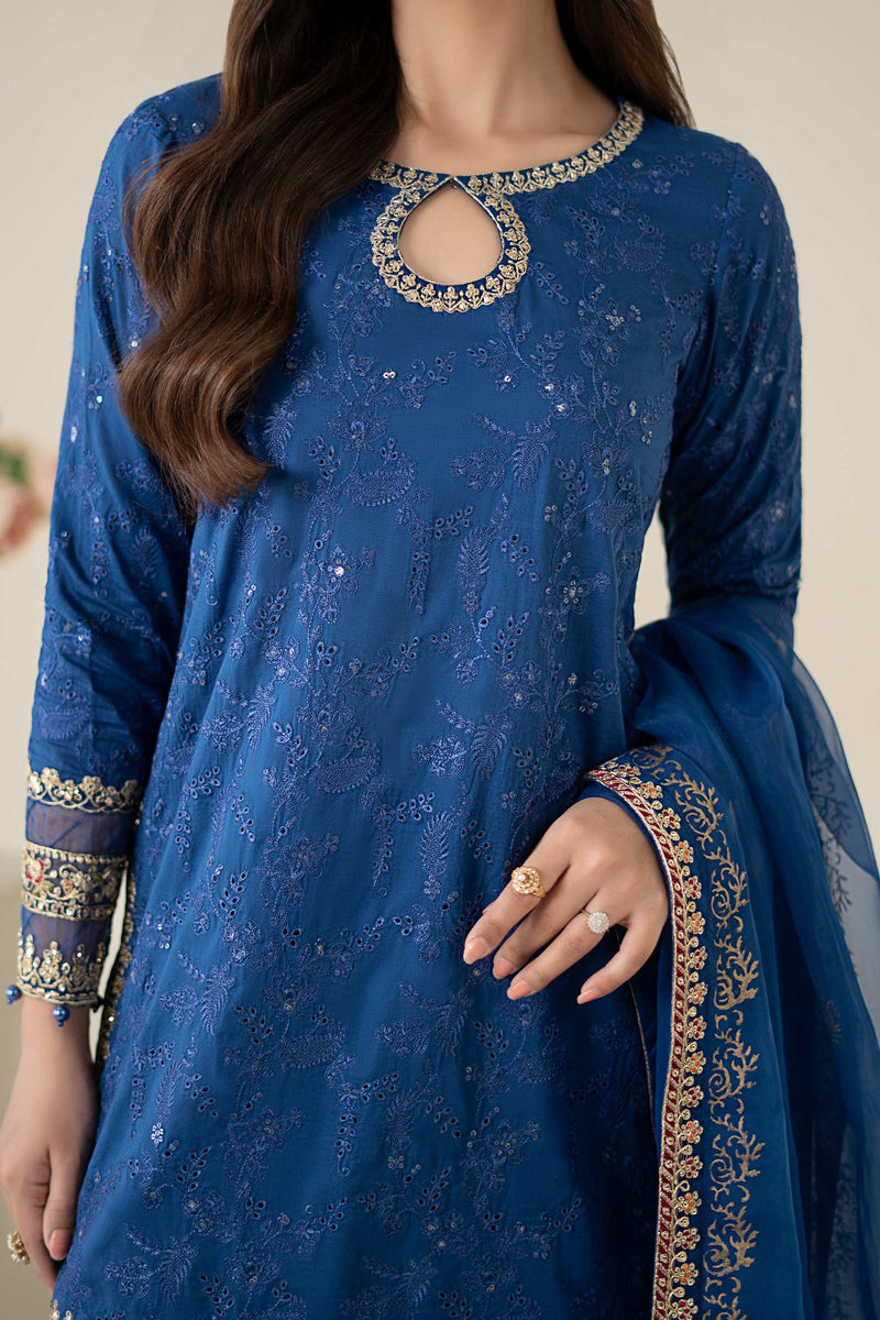 Maria B | Luxury Pret 25 | DW-EA25-11 by Maria B - Designer Dress - Type: Ladies Clothes - Available at Libayah - 100% Original