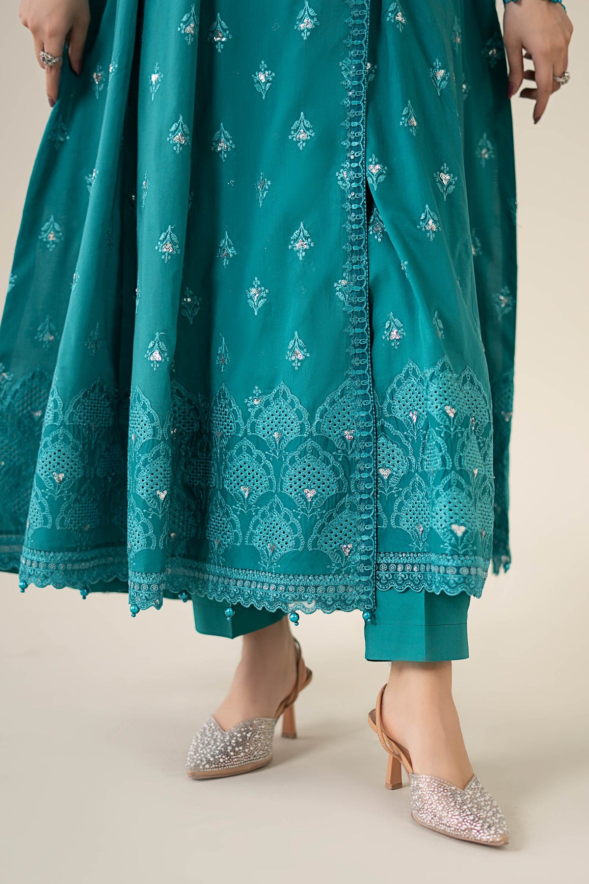 Maria B | Luxury Pret 25 | DW-EA25-61 by Maria B - Designer Dress - Type: Ladies Clothes - Available at Libayah - 100% Original