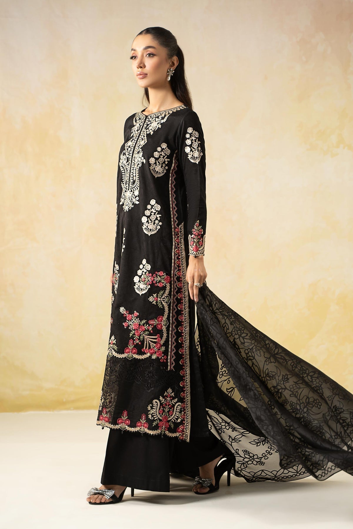 Maria B | Formal Wears | DW-EF25-03 by Maria B - Designer Dress - Type: Ladies Clothes - Available at Libayah - 100% Original