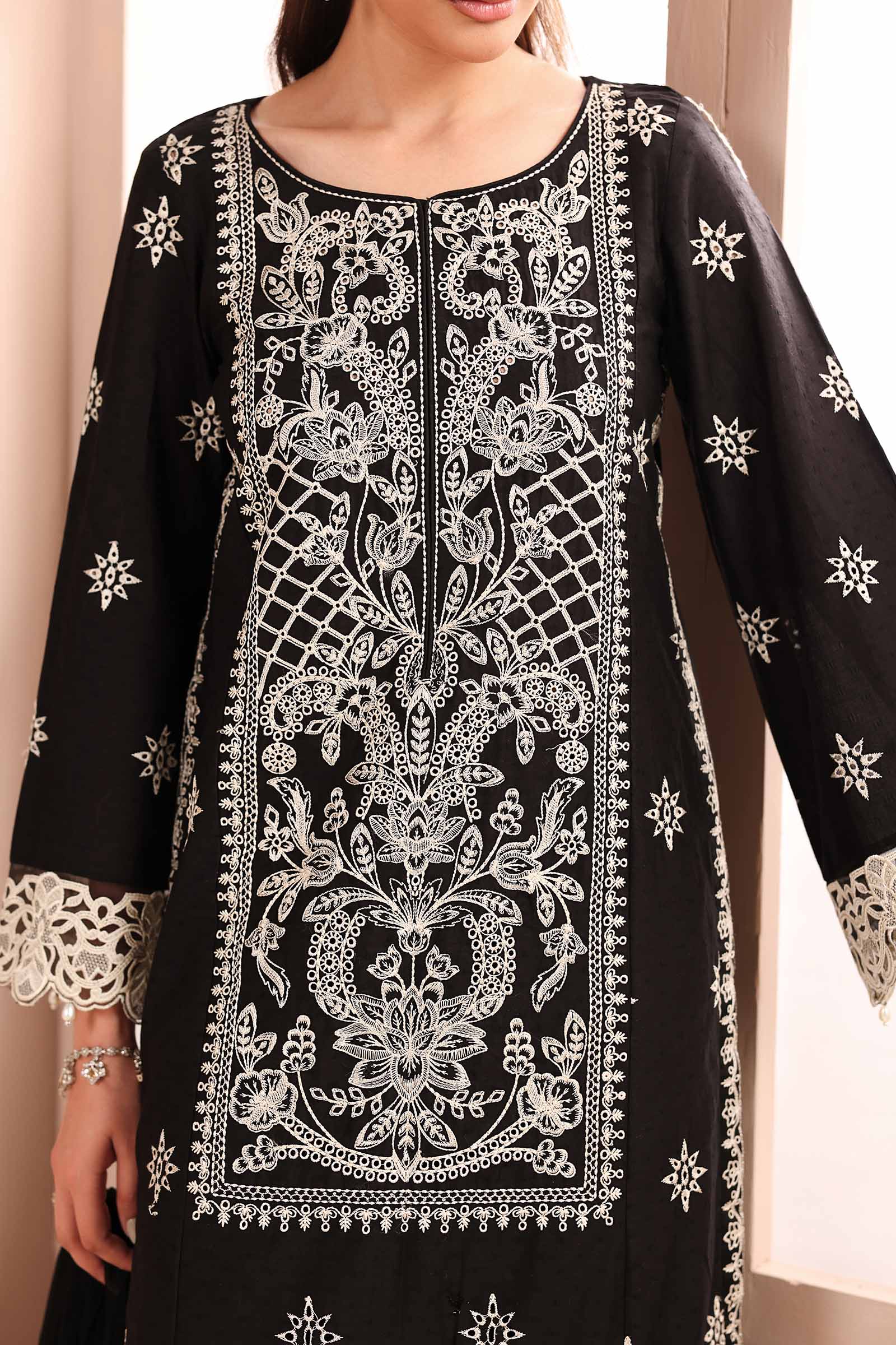 Maria B | Luxury Winter Pret 25 | DW-MN25-06-Black by Maria B - Designer Dress  - Type : Ladies Clothes - Available at Libayah - 100% Original 