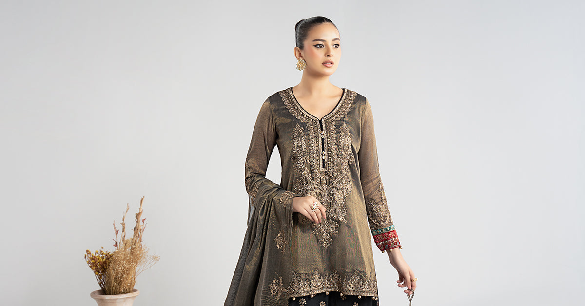 Maria B | Luxury Winter Pret 25 | DW-W25-01-Black by Maria B - Designer Dress  - Type : Ladies Clothes - Available at Libayah - 100% Original 