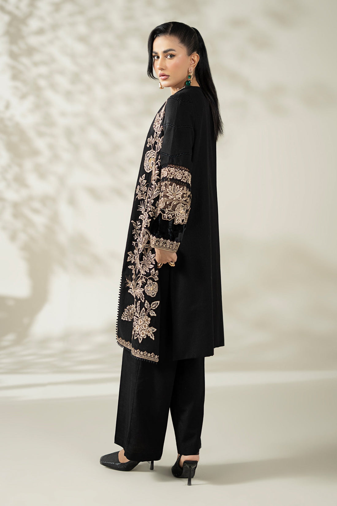 Maria B | Luxury Winter Pret 25 | DW-W25-43-Black by Maria B - Designer Dress  - Type : Ladies Clothes - Available at Libayah - 100% Original 
