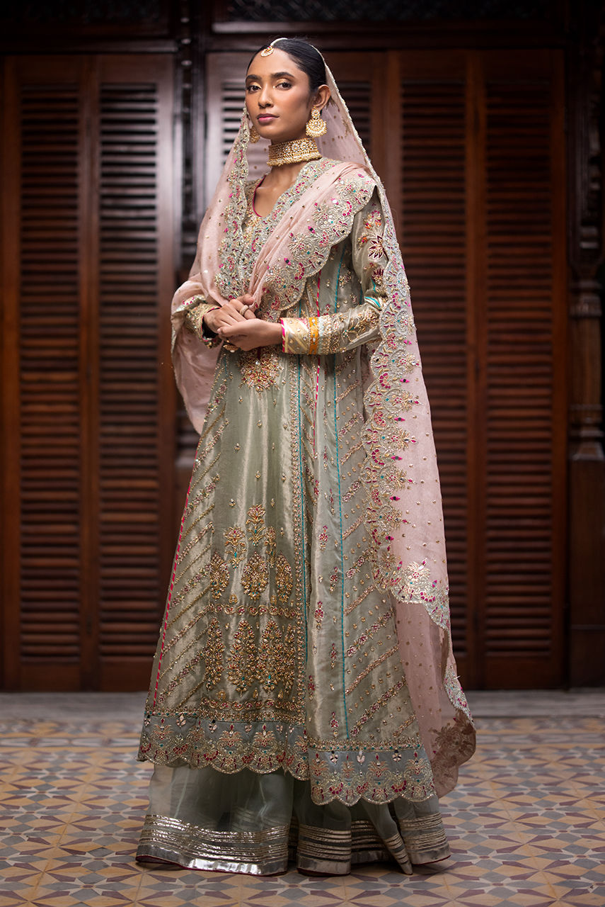 Deepak Perwani | Jaipur Heritage Wedding Wear | Ktd4080 by Deepak Perwani - Designer Dress - Type: Ladies Clothes - Available at Libayah - 100% Original