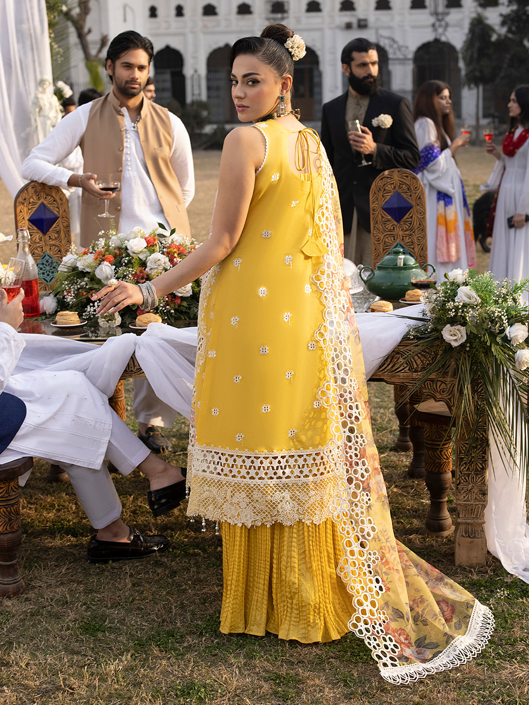 Mahnur | Mahrukh Luxury Lawn 24 | DELIA by Mahnur - Designer Dress - Type: Ladies Clothes - Available at Libayah - 100% Original