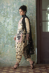 Zainab Chottani | Summer Edition 26 | Dusk Muse by Zainab Chottani - Designer Dress  - Type : Ladies Clothes - Available at Libayah - 100% Original 