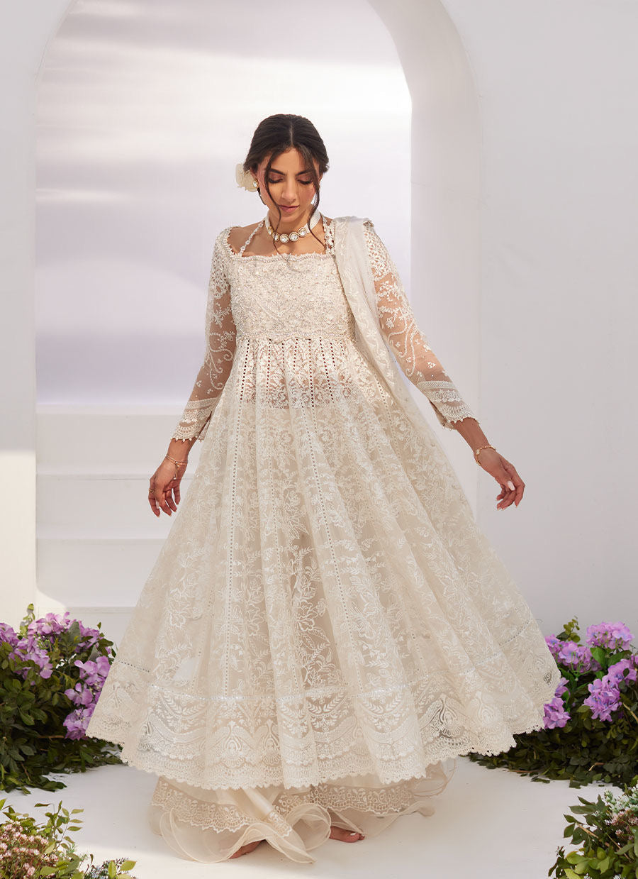 Farah Talib Aziz | Zaza Luxe Pret 24 | MAELLE IVORY EMBROIDERED AND EMBELLISHED KALIDAAR