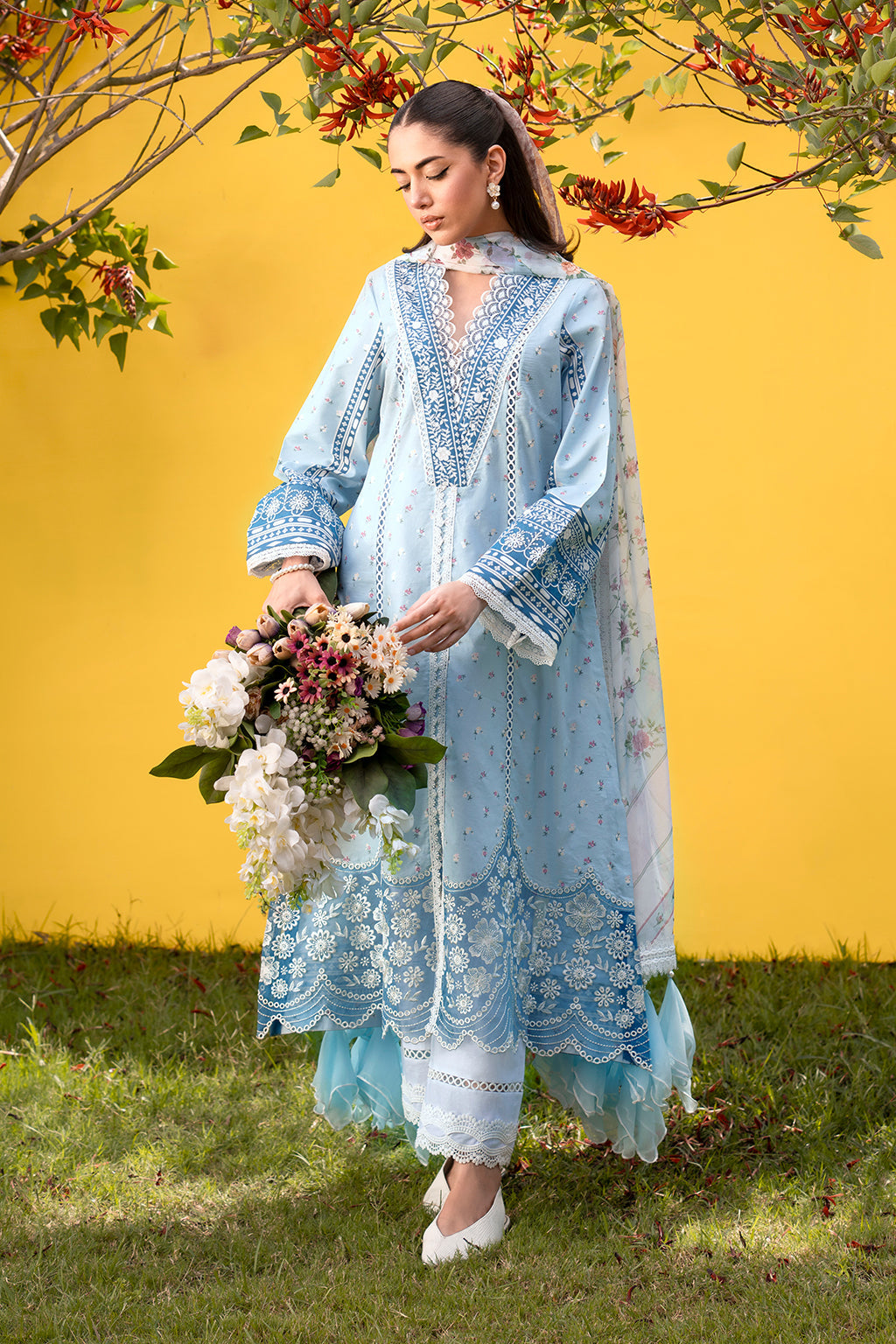 Sardinia | Cocktail Luxury Lawn | BLUEBELLS