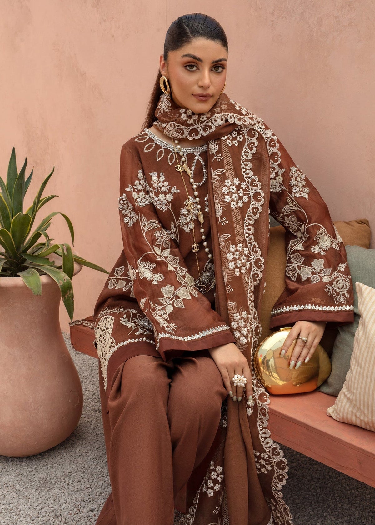 Saira Shakira | Aurelia Pret 24 | Seraphina