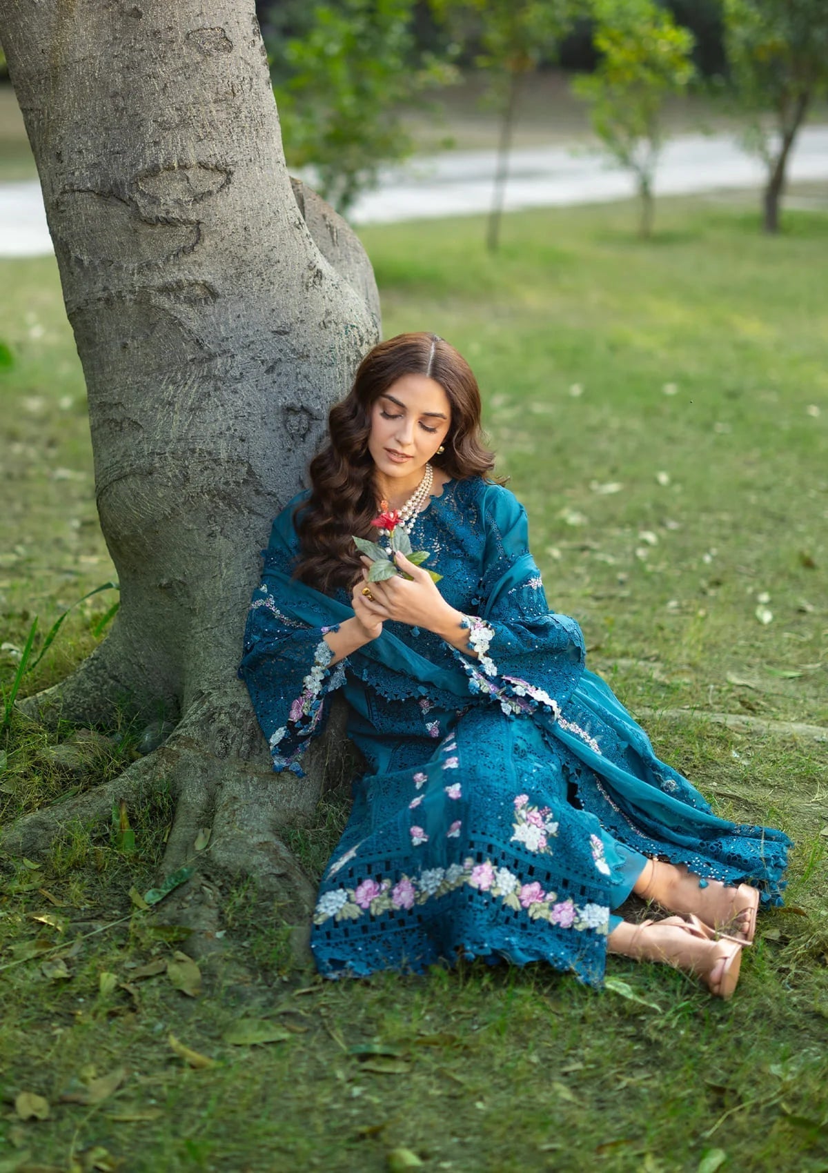 Elaf Premium | Luxury Lawn 26 | ELY-06 SAPPHIRE - by Libayah - Registered Vendor of : Elaf Premium - 100% Original Designer Dress