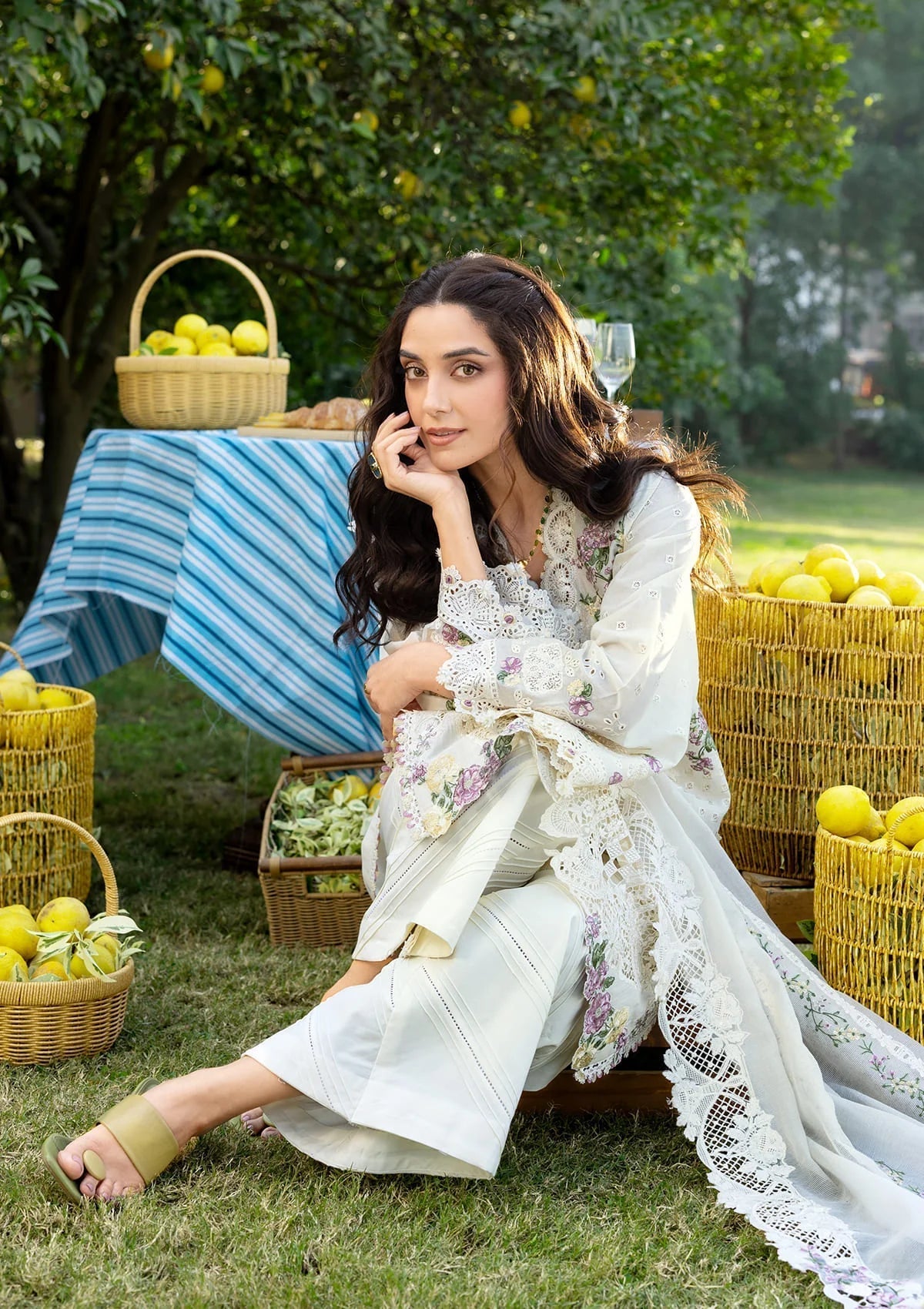 Elaf Premium | Luxury Lawn 26 | ELY-3A PERLE - by Libayah - Registered Vendor of : Elaf Premium - 100% Original Designer Dress