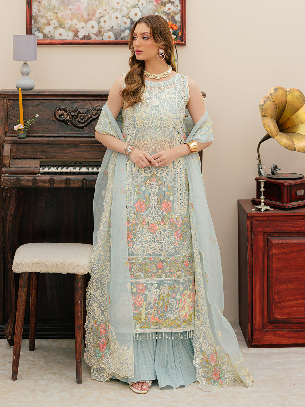 Mahnur | Allenura Luxury Lawn 24 | ELYSSA by Mahnur - Designer Dress - Type: Ladies Clothes - Available at Libayah - 100% Original