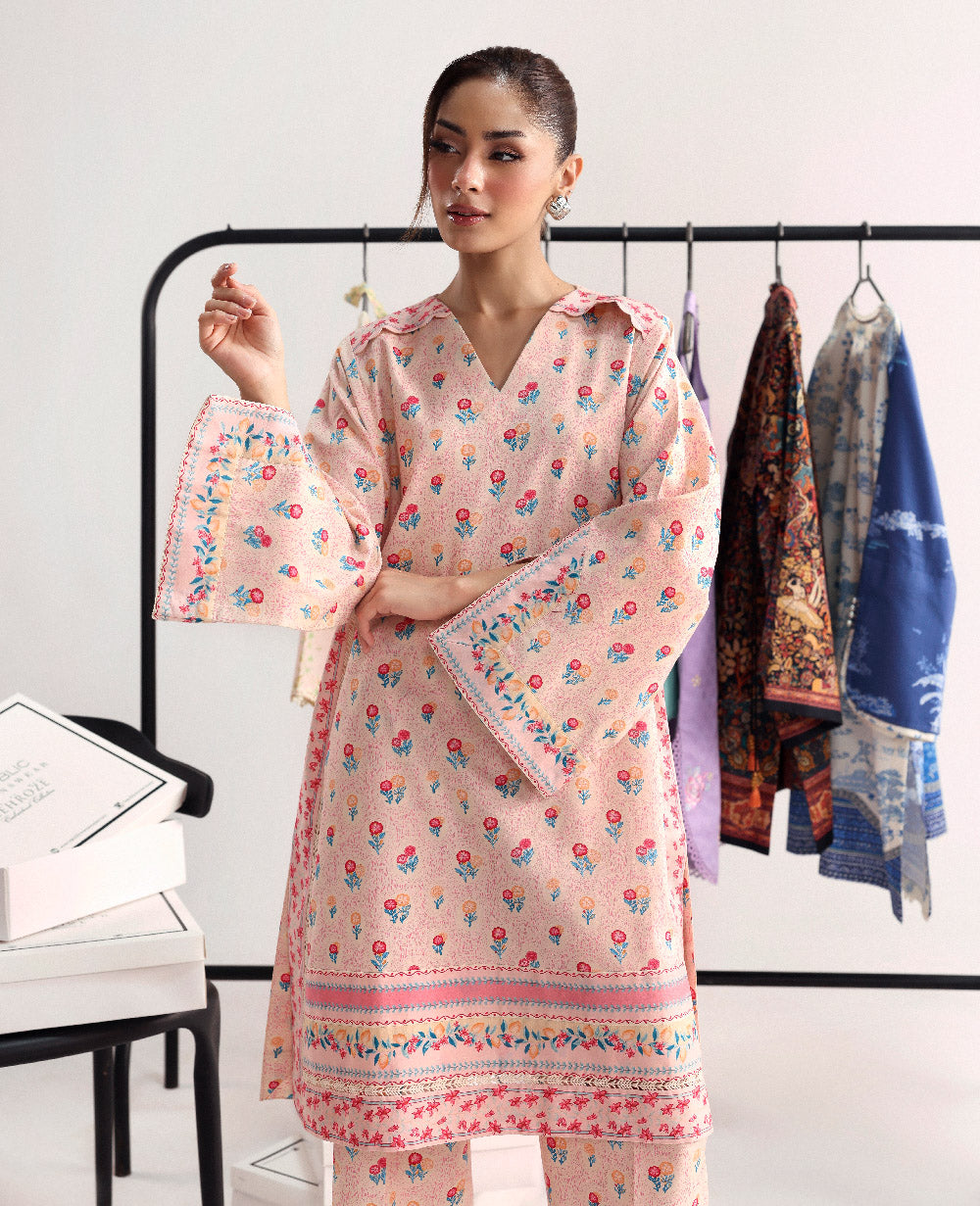 Republic Womenswear | Essentials Pre Fall | Coralia