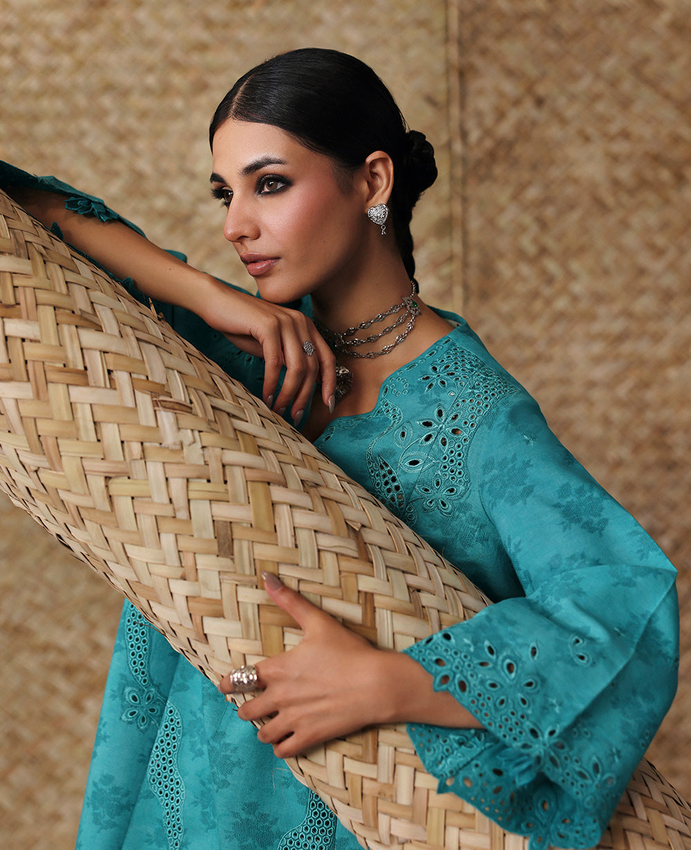 Republic Womenswear | Neoma Essential Basic Pret 26 |Alira by Republic Womenswear - Designer Dress  - Type : Ladies Clothes - Available at Libayah - 100% Original 
