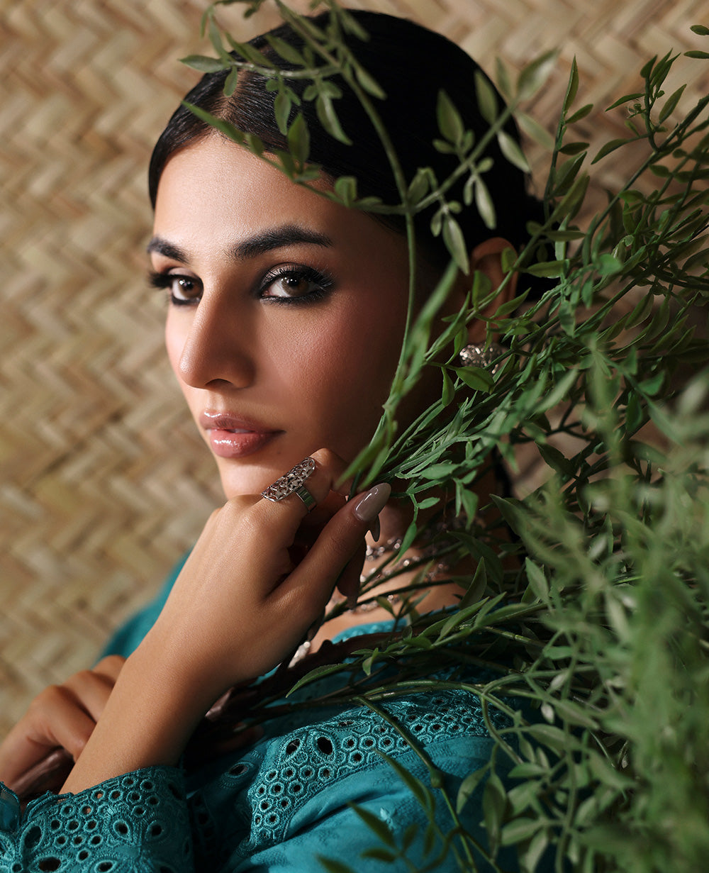 Republic Womenswear | Neoma Essential Basic Pret 26 |Alira by Republic Womenswear - Designer Dress  - Type : Ladies Clothes - Available at Libayah - 100% Original 