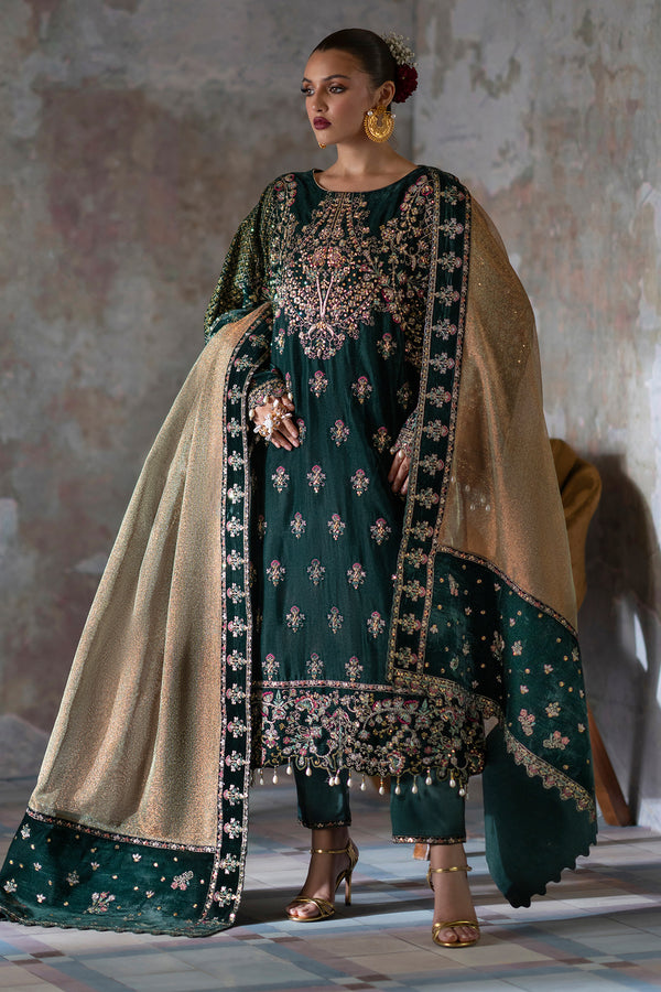 Emaan Adeel | Saanjh Velvet Collection 24 | Nisha by Emaan Adeel - Designer Dress - Type: Ladies Clothes - Available at Libayah - 100% Original