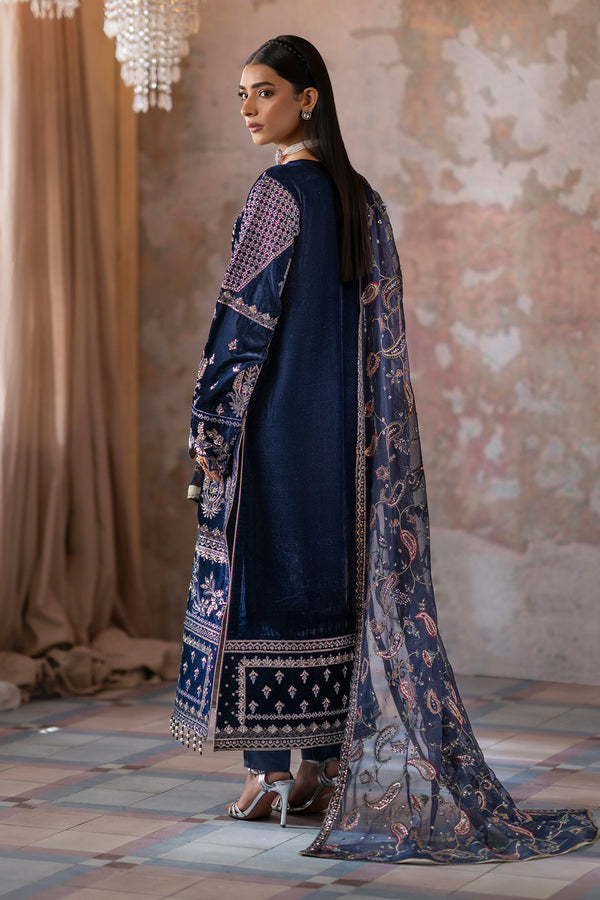 Emaan Adeel | Saanjh Velvet Collection 24 | Roshni by Emaan Adeel - Designer Dress - Type: Ladies Clothes - Available at Libayah - 100% Original
