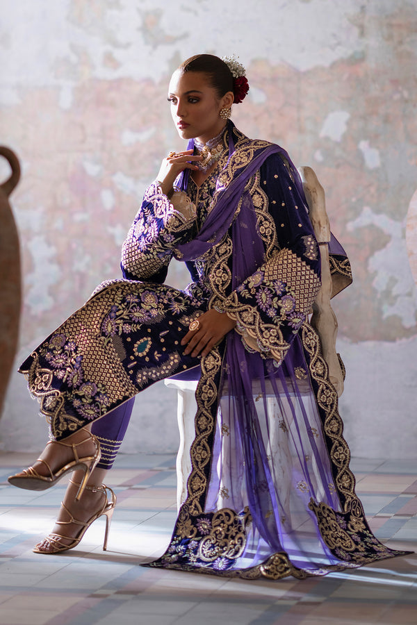 Emaan Adeel | Saanjh Velvet Collection 24 |  Aroosh by Emaan Adeel - Designer Dress - Type: Ladies Clothes - Available at Libayah - 100% Original