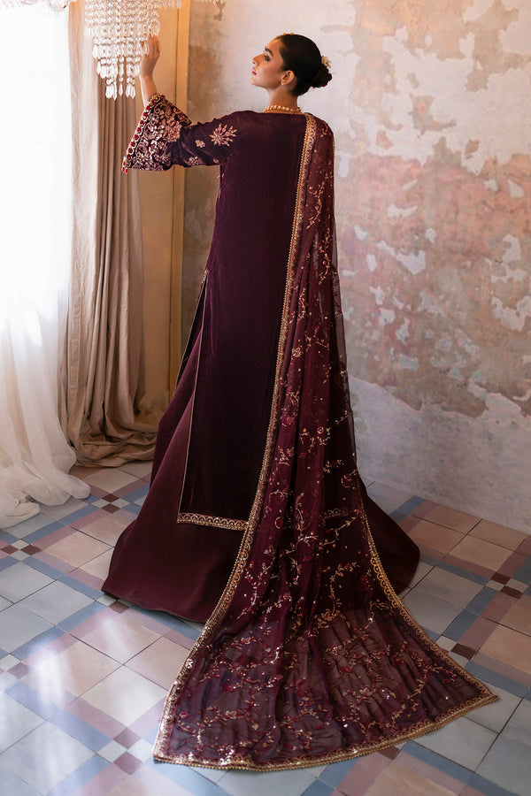 Emaan Adeel | Saanjh Velvet Collection 24 |  Tanish by Emaan Adeel - Designer Dress - Type: Ladies Clothes - Available at Libayah - 100% Original
