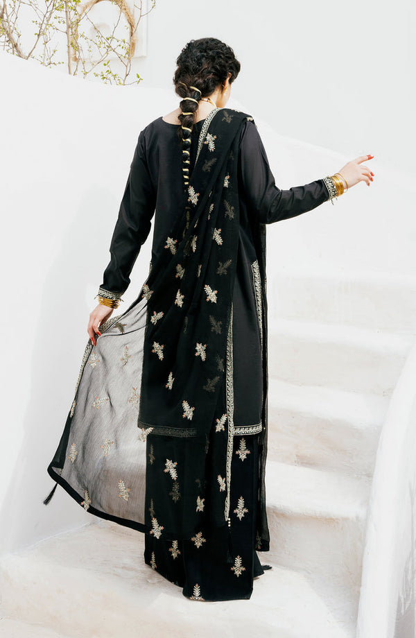 Emaan Adeel | Gul Mohr Eid Pret | MAHLAKA by Emaan Adeel - Designer Dress - Type: Ladies Clothes - Available at Libayah - 100% Original