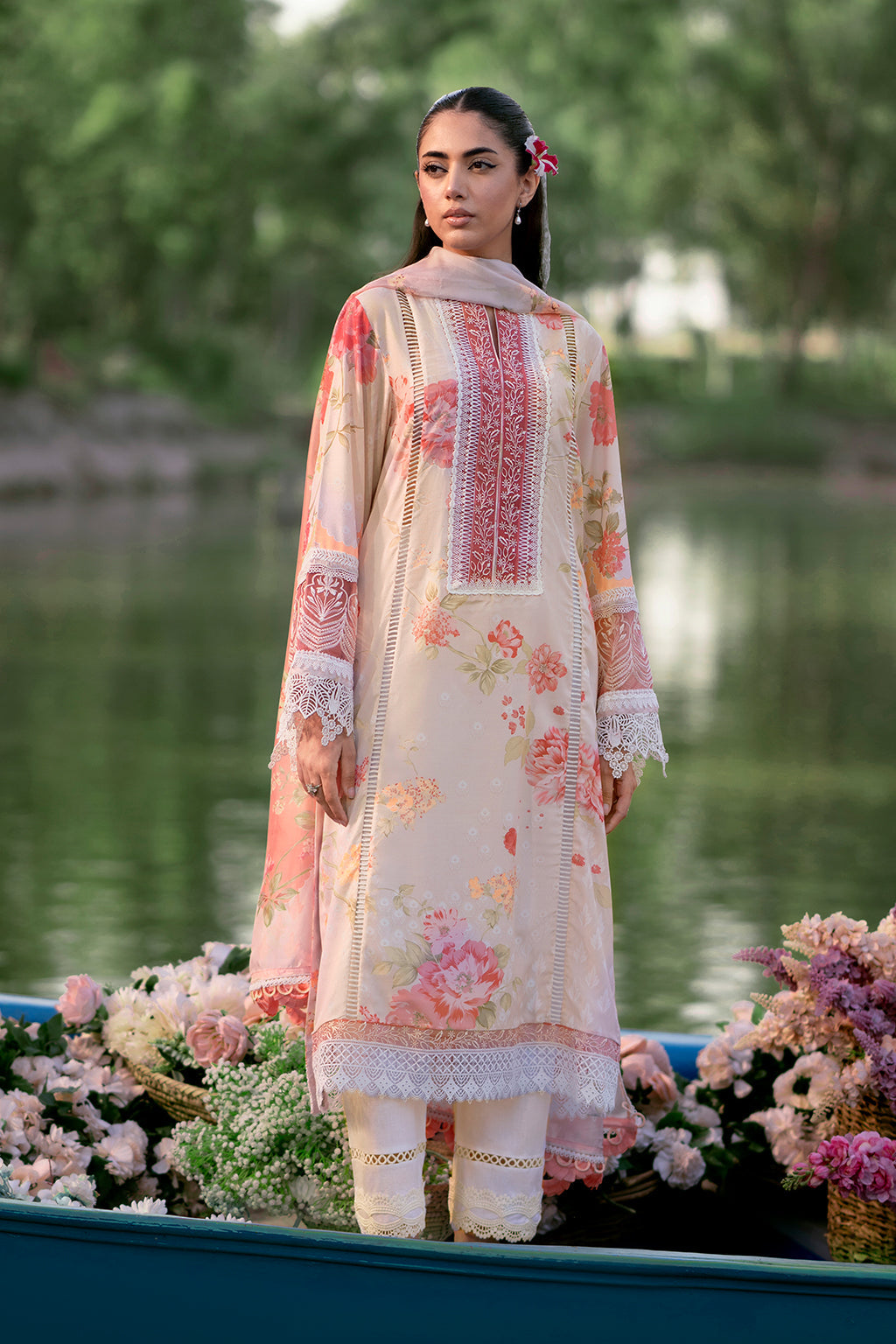 Sardinia | Cocktail Luxury Lawn | CORAL