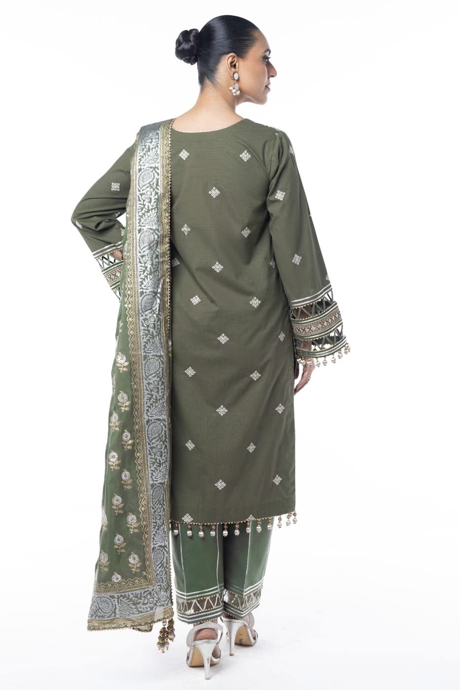 Al Karam | Winter 24 | F3-19F-24 by Alkaram - Designer Dress - Type: Ladies Clothes - Available at Libayah - 100% Original