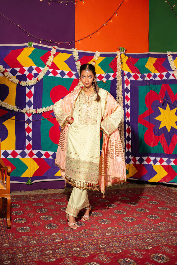 Al Karam | Winter 24 | F3-21G-24 by Alkaram - Designer Dress - Type: Ladies Clothes - Available at Libayah - 100% Original