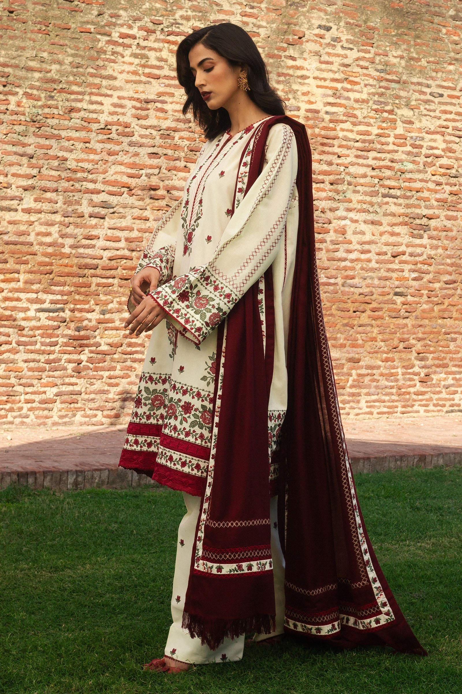 Zara Shahjahan | Winter 24 |  FARIDEH-D1 by Zara Sahjahan - Designer Dress - Type: Ladies Clothes - Available at Libayah - 100% Original