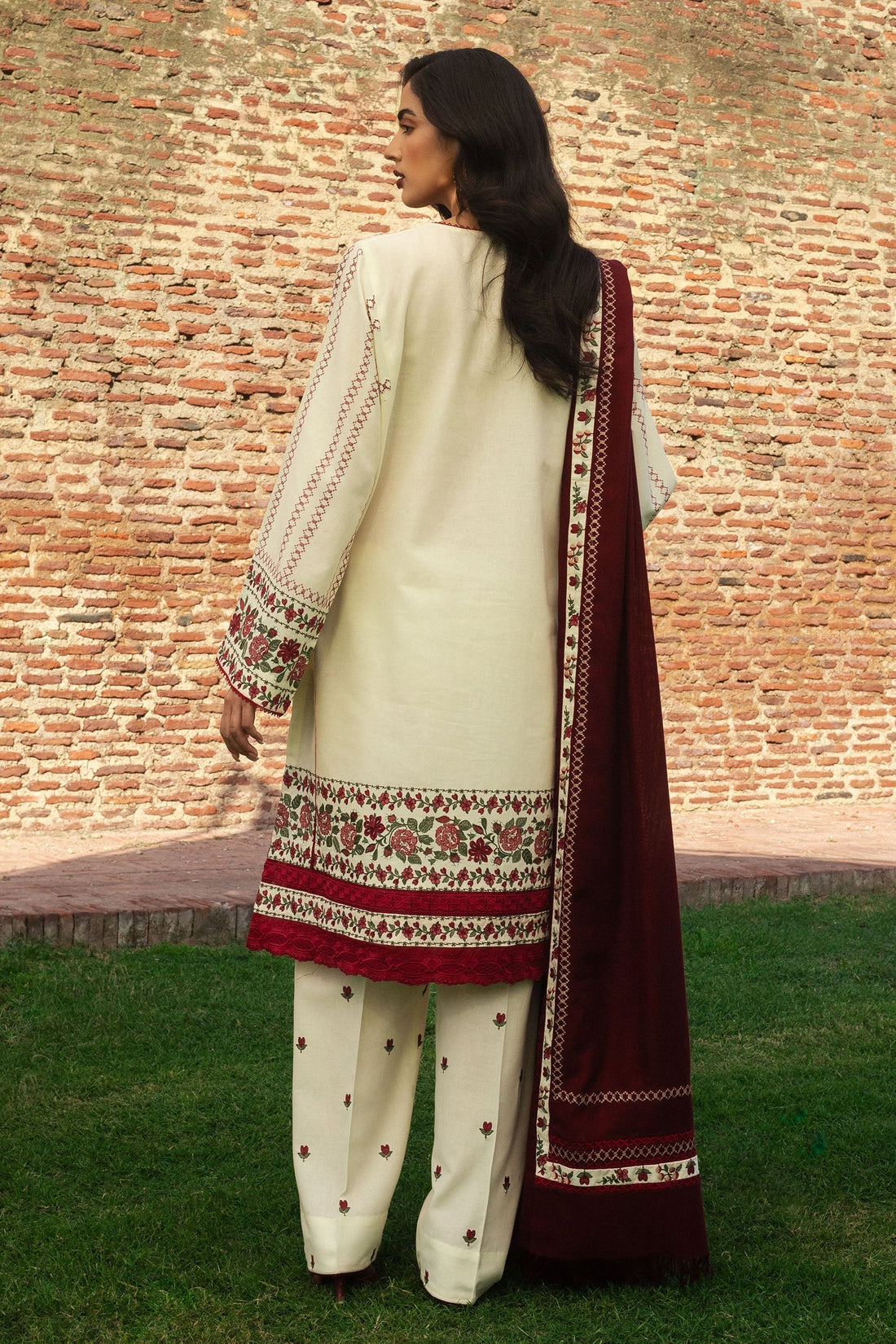 Zara Shahjahan | Winter 24 |  FARIDEH-D1 by Zara Sahjahan - Designer Dress - Type: Ladies Clothes - Available at Libayah - 100% Original