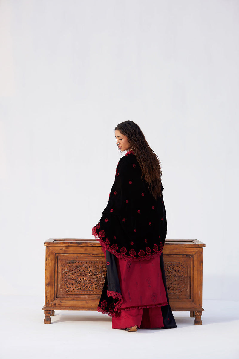 Saira Rizwan | Winter Khaddar 25 | NAZNEEN-SRW25-04 by Saira Rizwan - Designer Dress  - Type : Ladies Clothes - Available at Libayah - 100% Original 