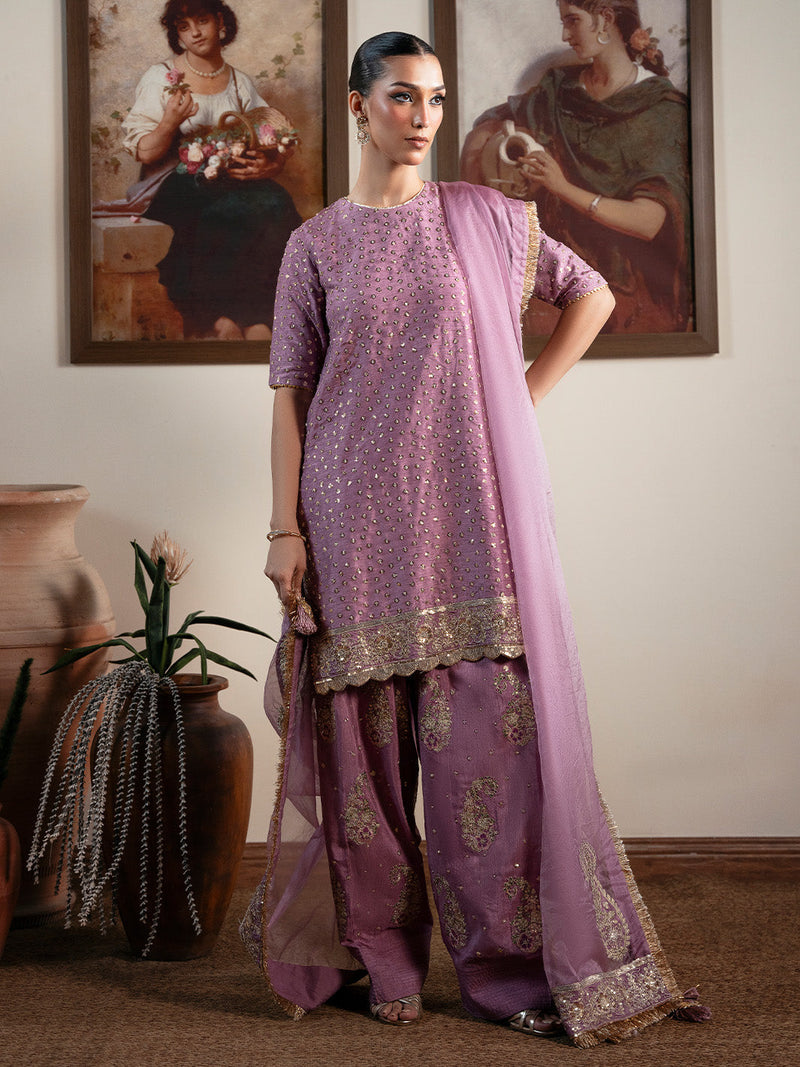 SILQUE – authentic Pakistani formal dress from the Faiza Faisal Zareen Luxury Formals collection for women in the UK