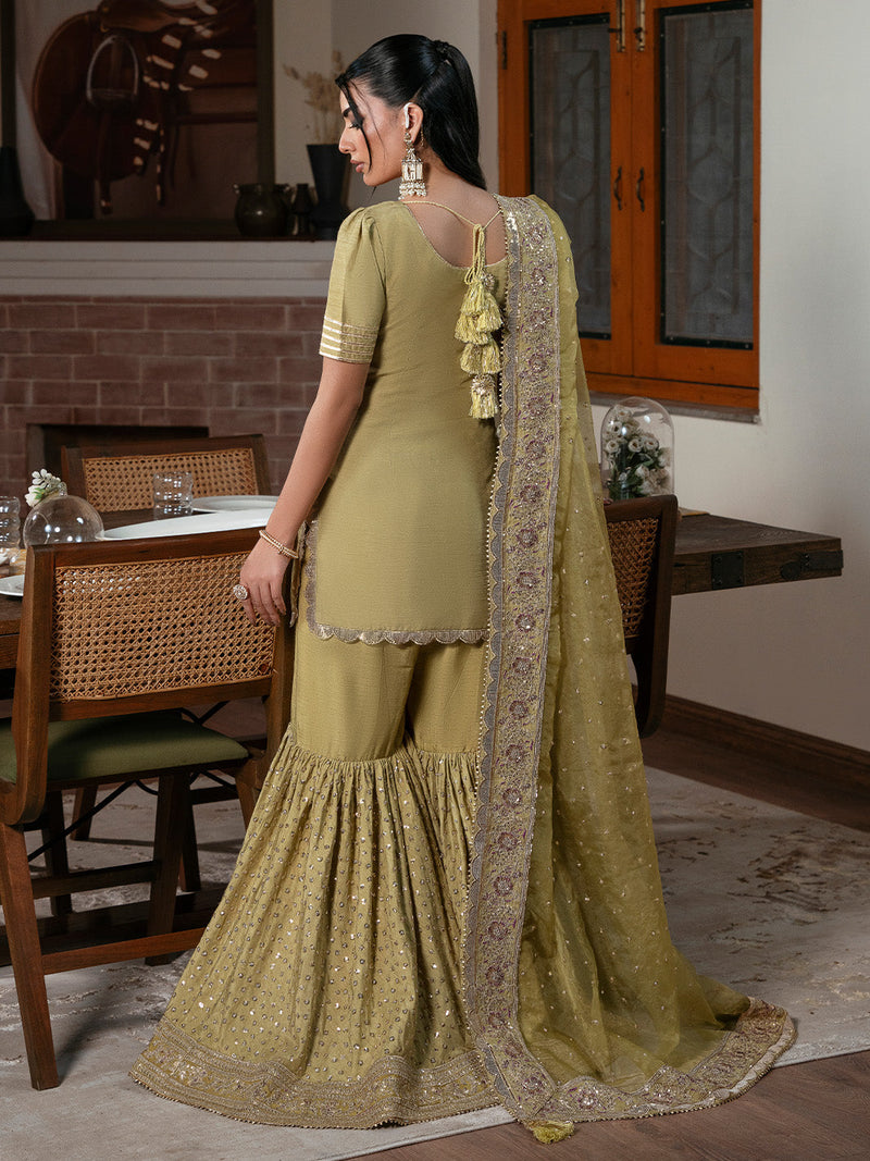 Faiza Faisal | Zareen Luxury Formals | LUSTRE