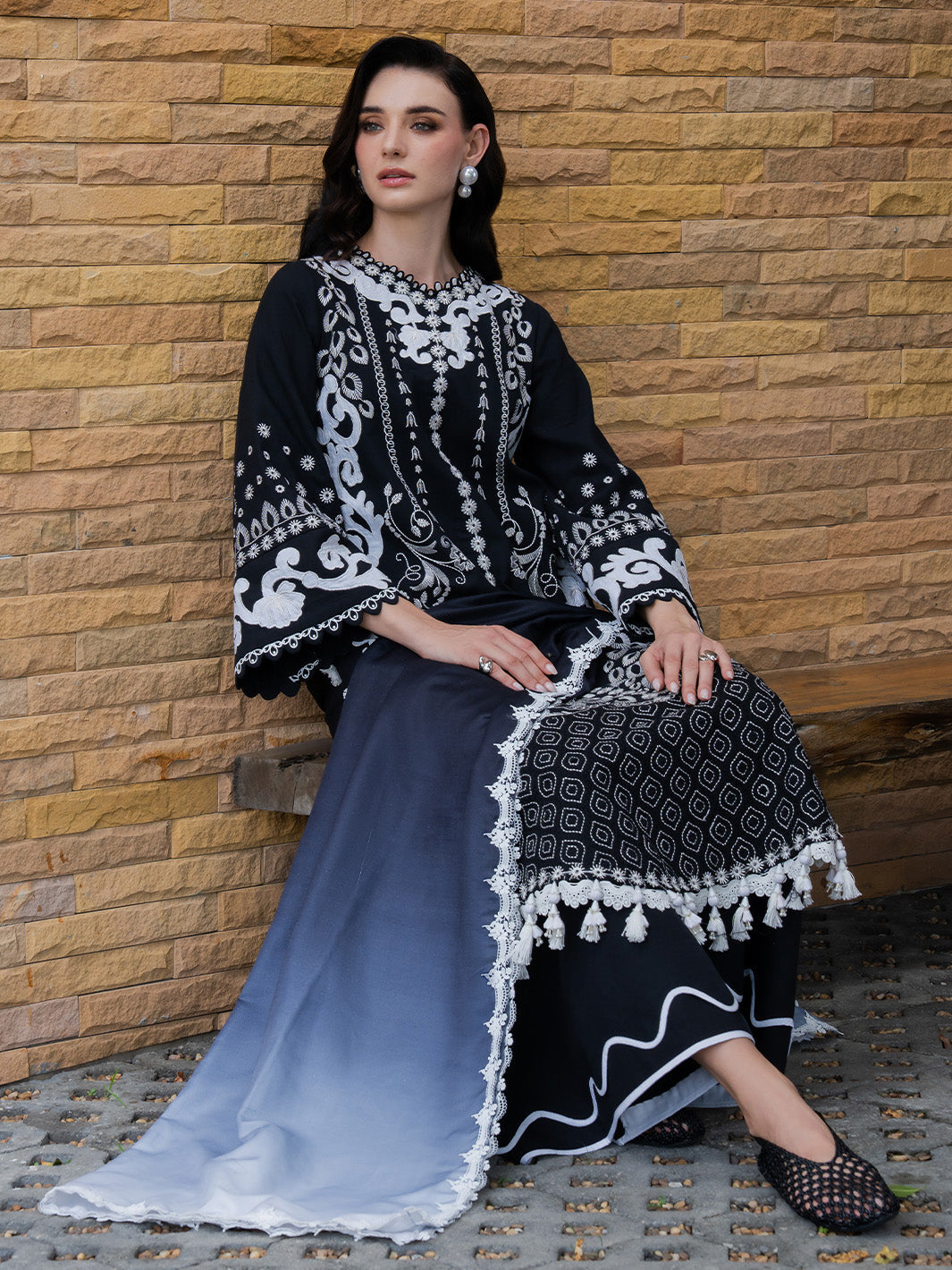 Faiza Faisal | Dastaan Khaddar 25 | REHA by Faiza Faisal - Designer Dress  - Type : Ladies Clothes - Available at Libayah - 100% Original 