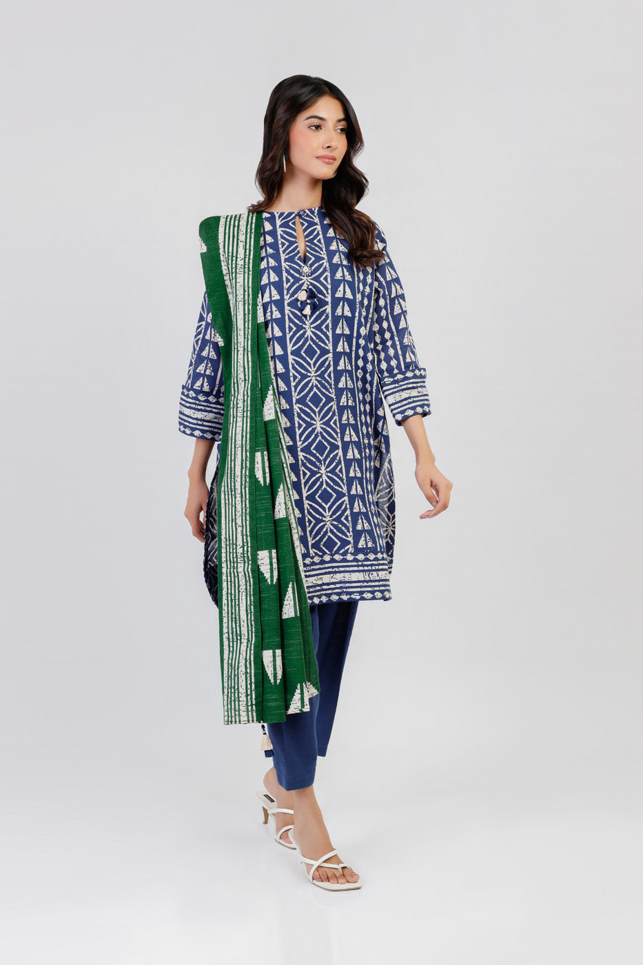 Al Karam | Winter 24 | FW-18.1-24 by Alkaram - Designer Dress - Type: Ladies Clothes - Available at Libayah - 100% Original