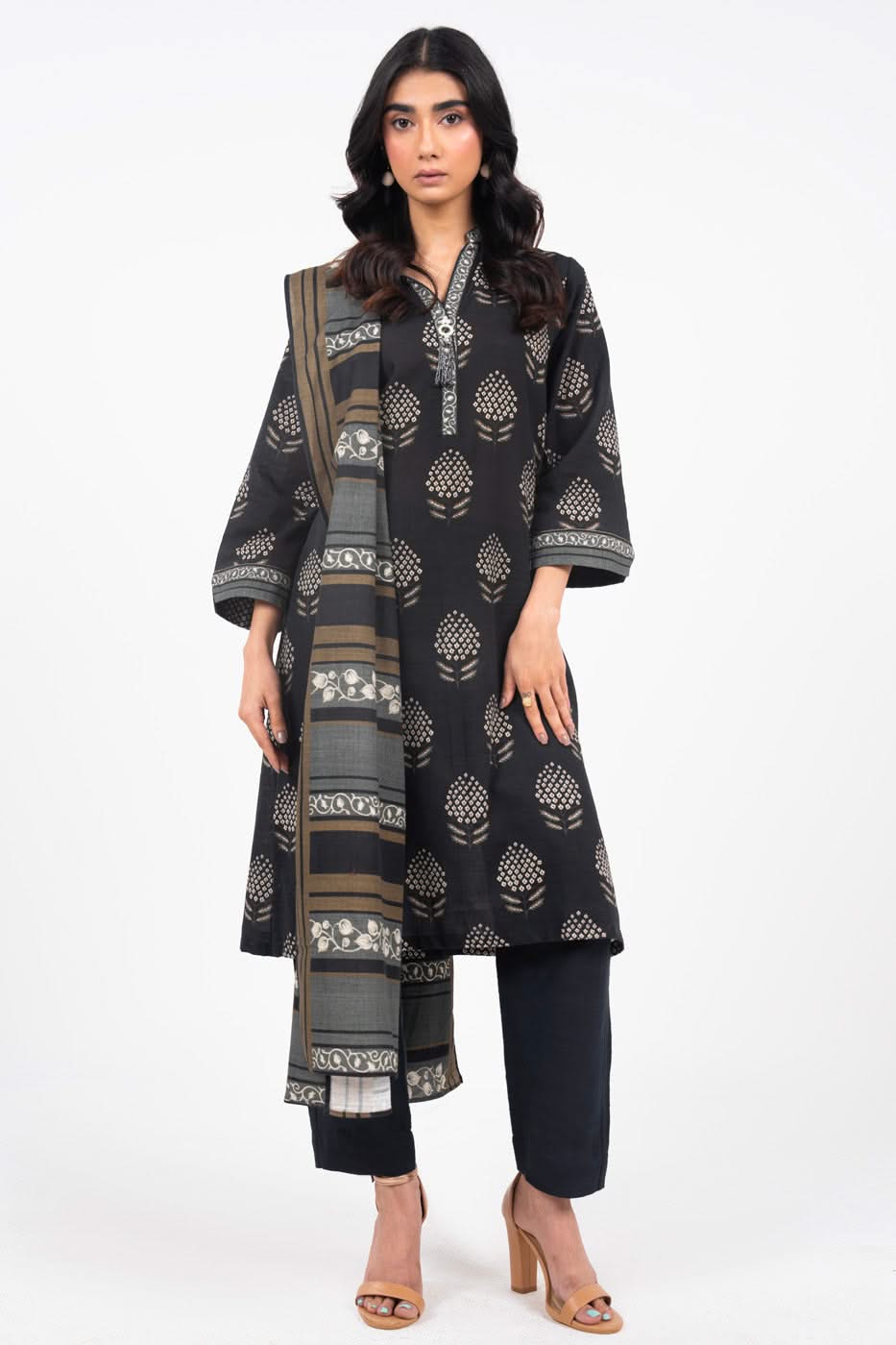 Al Karam | Winter 24 | FW-28.1-24 by Alkaram - Designer Dress - Type: Ladies Clothes - Available at Libayah - 100% Original