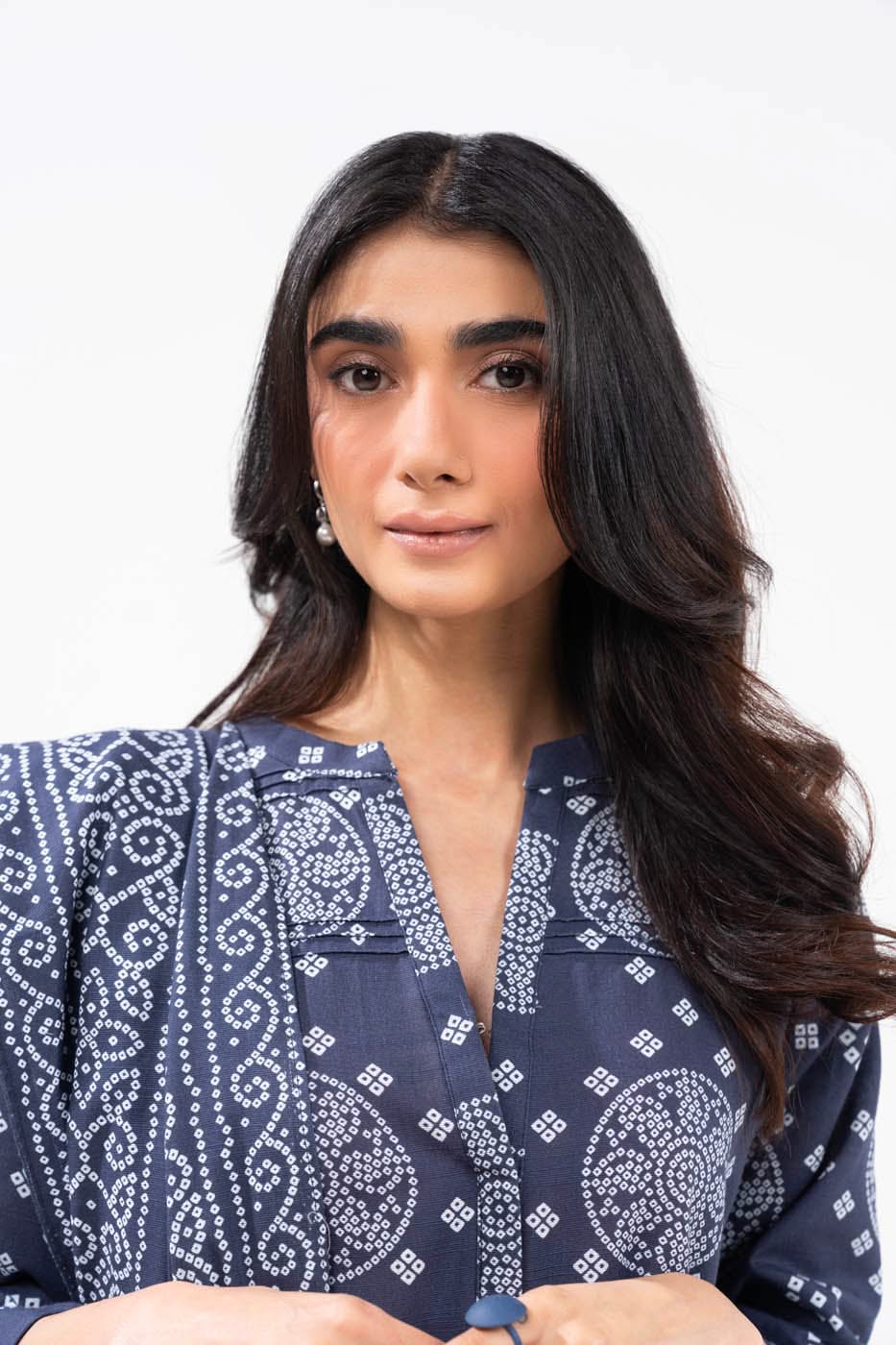 Al Karam | Winter 24 | FW-40.1-24 by Alkaram - Designer Dress - Type: Ladies Clothes - Available at Libayah - 100% Original