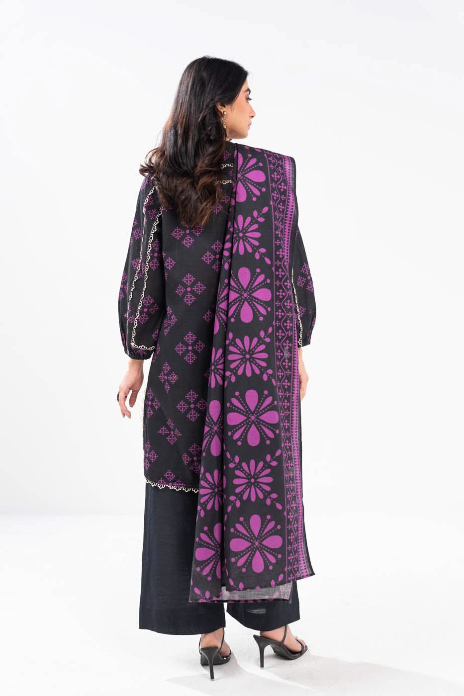 Al Karam | Winter 24 | FW-42.1-24 by Alkaram - Designer Dress - Type: Ladies Clothes - Available at Libayah - 100% Original