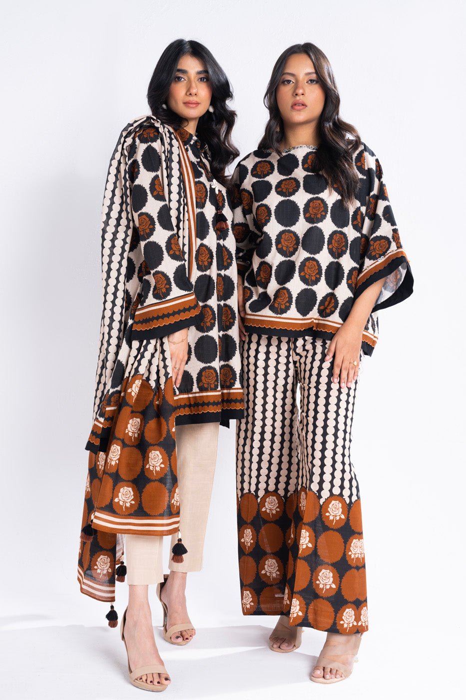 Al Karam | Winter 24 | FW-09-24 by Alkaram - Designer Dress - Type: Ladies Clothes - Available at Libayah - 100% Original