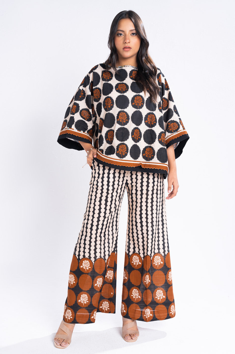Al Karam | Winter 24 | FW-09-24 by Alkaram - Designer Dress - Type: Ladies Clothes - Available at Libayah - 100% Original