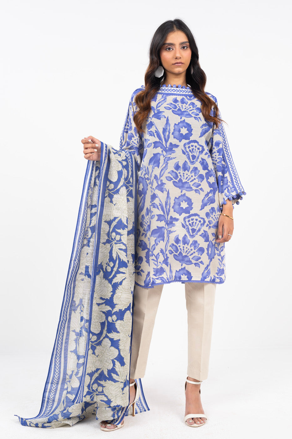 Al Karam | Winter 24 | FW-23-24 by Alkaram - Designer Dress - Type: Ladies Clothes - Available at Libayah - 100% Original