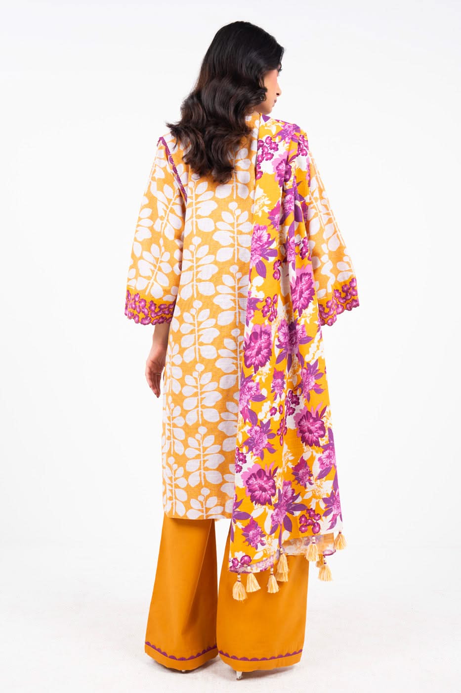 Al Karam | Winter 24 | FW-21-24 by Alkaram - Designer Dress - Type: Ladies Clothes - Available at Libayah - 100% Original
