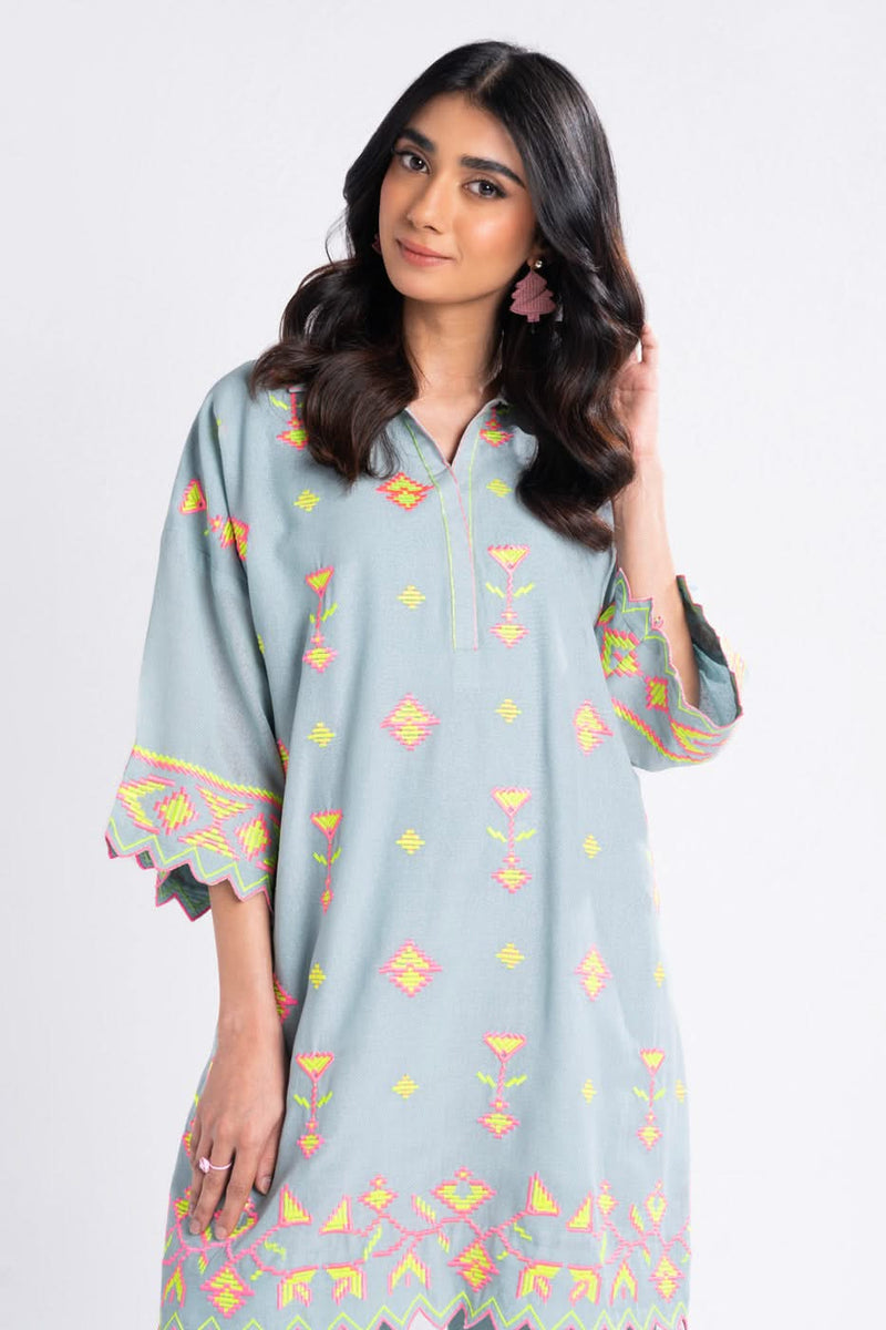 Al Karam | Winter 24 | FW-58-24 by Alkaram - Designer Dress - Type: Ladies Clothes - Available at Libayah - 100% Original