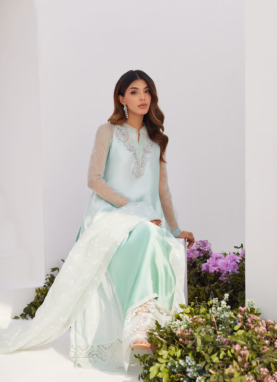 Farah Talib Aziz | Zaza Luxe Pret 24 | SOLENE AQUA OMBRE EMBELLISHED COLUMN SHIRT WITH EMBROIDERED KALIDAAR SLIP by Farah Talib Aziz - Designer Dress - Type: Ladies Clothes - Available at Libayah - 100% Original