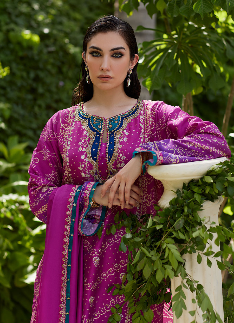 Farah Talib Aziz | Mayna Festive Prints 24 | Tazeen Magenta Ombre Shirt And Dupatta by Farah Talib Aziz - Designer Dress - Type: Ladies Clothes - Available at Libayah - 100% Original