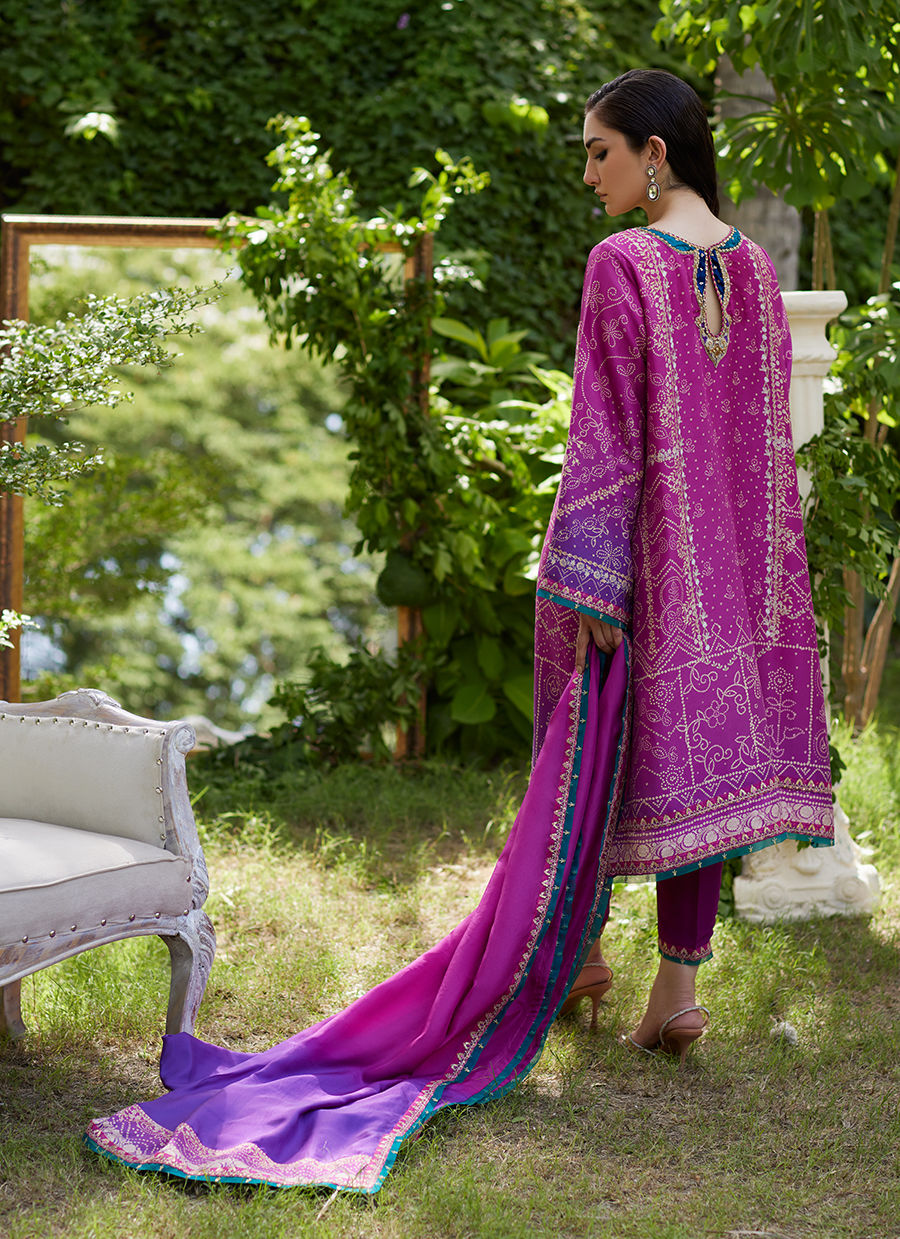 Farah Talib Aziz | Mayna Festive Prints 24 | Tazeen Magenta Ombre Shirt And Dupatta by Farah Talib Aziz - Designer Dress - Type: Ladies Clothes - Available at Libayah - 100% Original