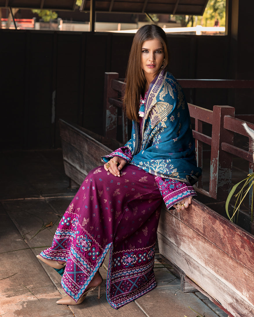 Florence Whisper – authentic Pakistani dress from the Mushq Winter Broadway 25 collection for women in the UK.
