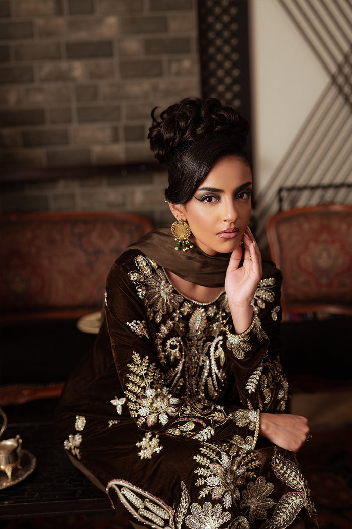 Saira Rizwan | Velvet Pret 25 | GURR-SRVP25-09 by Saira Rizwan - Designer Dress - Type : Ladies Clothes - Available at Libayah - 100% Original 